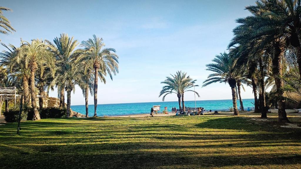 Villajoyosa Apartment | Blue beach studio La Caleta