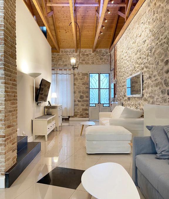 Zavlani Villa | Blue Domino Luxury City Villa Patras