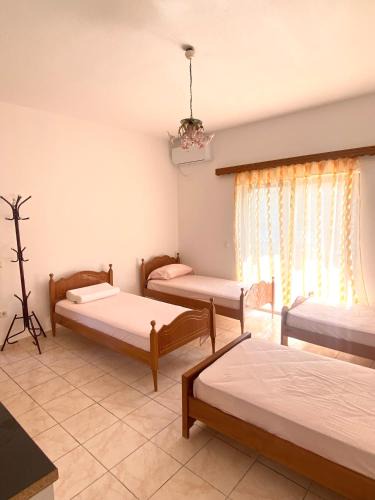 Delvine Hotel | Blue Eye Inn