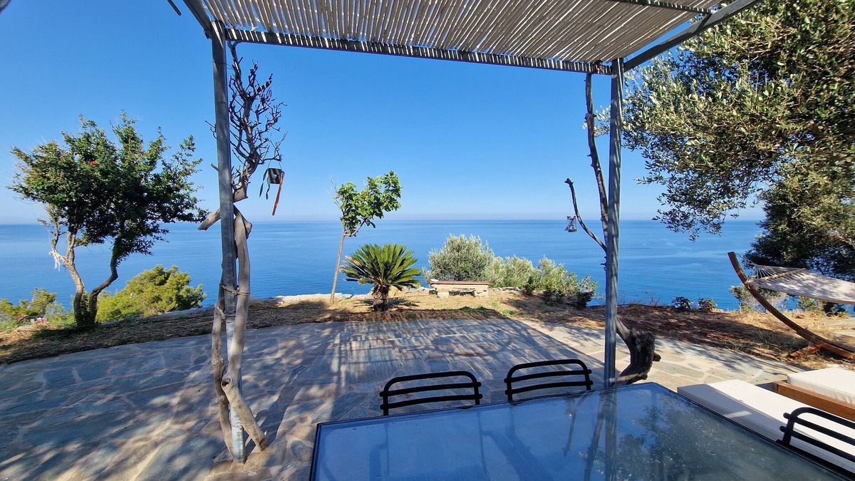 Kymi-Aliveri Apartment | Blue Harmony