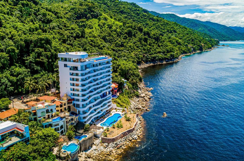 Mismaloya Apartment | Blue Horizon 903 at Residences