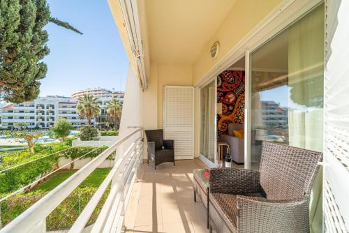 Areias de Sao Joao Apartment | Blue Horizon Apartment by HelloVacations