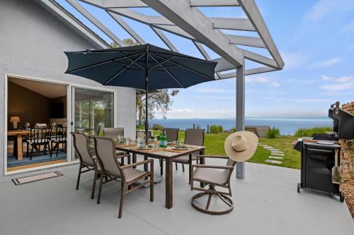 The Mesa Villa | Blue Horizon by Paradise Retreats