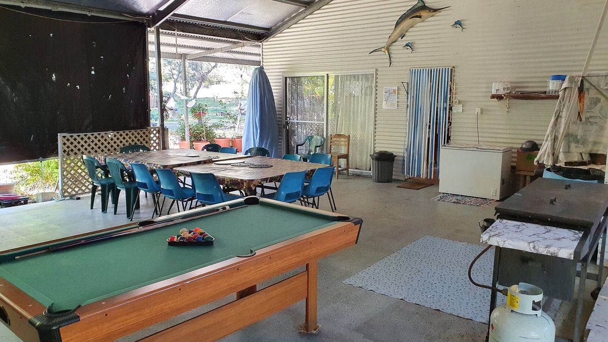 Orchid Beach House | Blue Horizon Orchid Beach Fraser Island open plan living with large BBQ area
