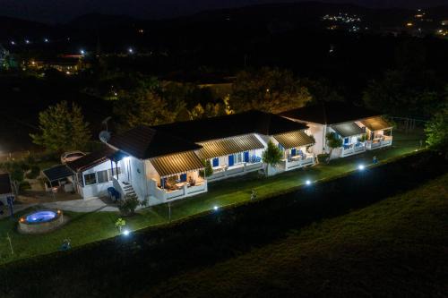 Pylos-Nestoras Apartment | Blue Houses Apartments