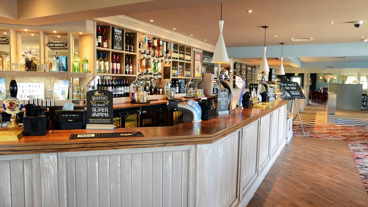 Langold Hotel | Blue Jay, Derby by Marston's Inns