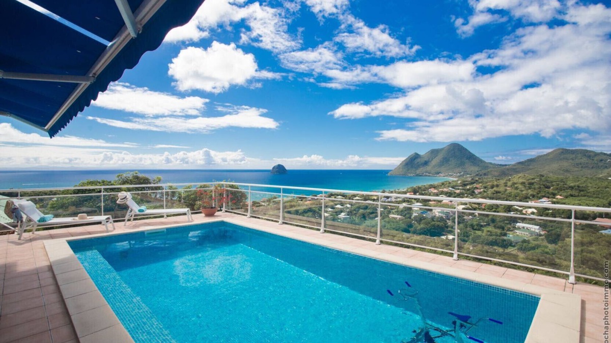 Le Diamant Villa | Blue Line