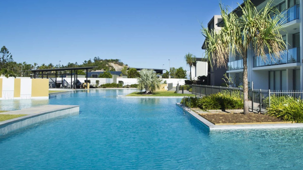 Nelly Bay Apartment | Blue on Blue Apartment 921