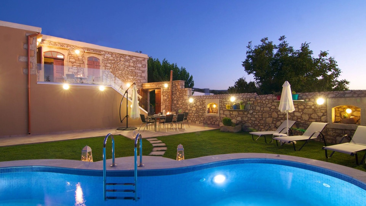 Tzannakiana Villa | Blue Paradise villa With Pool And Jacuzzi For 5 People