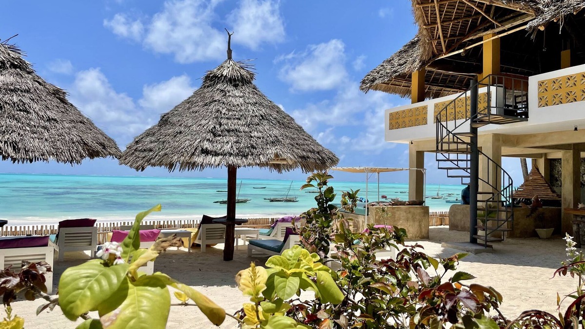 Jambiani Cabin | Blue Reef Sport and Fishing Lodge & Bungalows