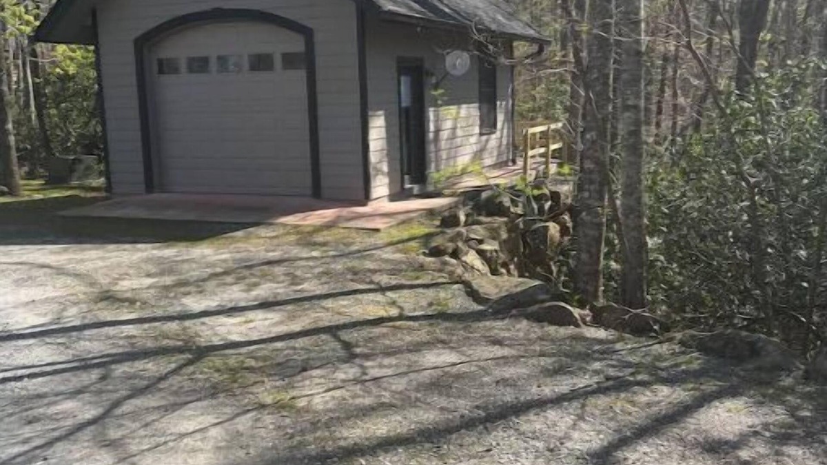 Cullowhee Cabin | Blue Ridge Mountain retreat