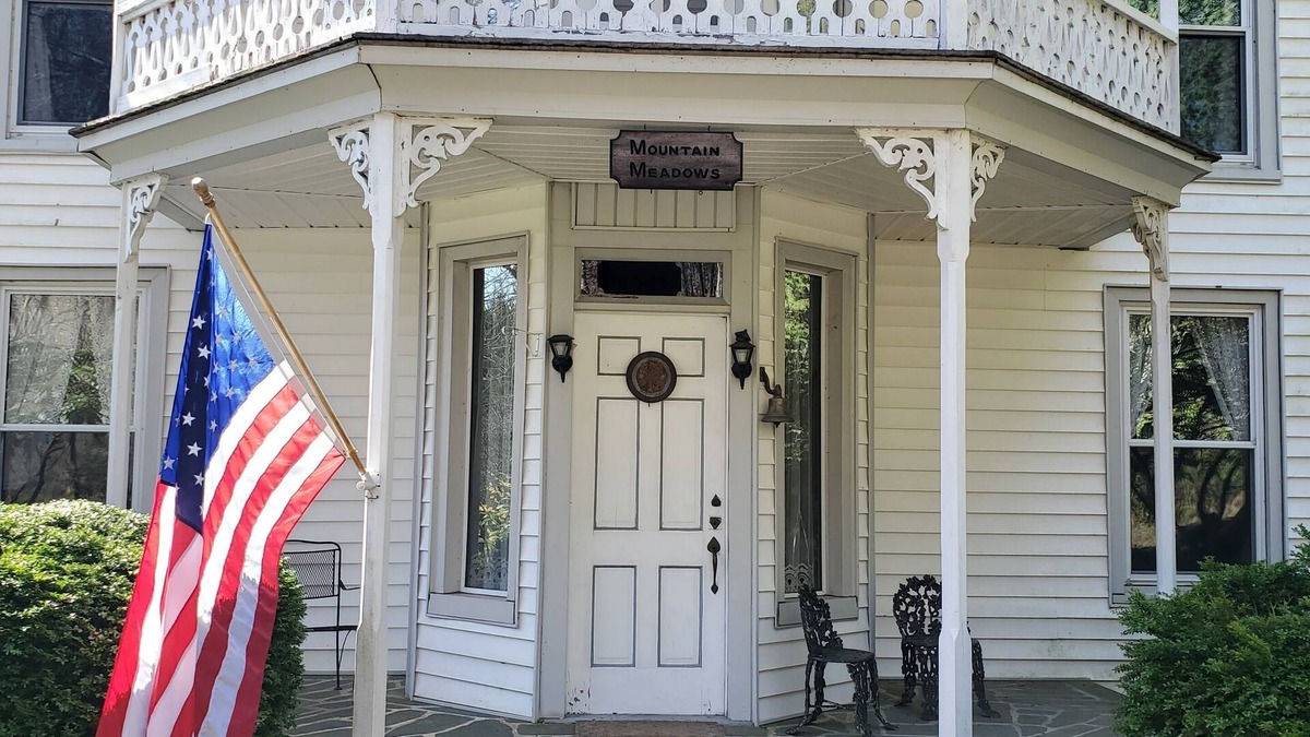Meadows Of Dan Other | Blue Ridge Parkway Meadows of Dan; Fresh Air, Quiet, Lakeview, pet-Friendly