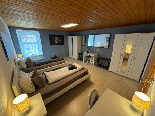 Goeschenen Apartment | Blue Sky Apartments