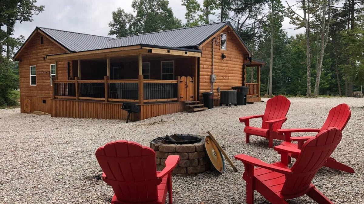 Frenchburg Cabin | Blue Sky Cabin Red River Gorge - Hot Tub Wi-Fi