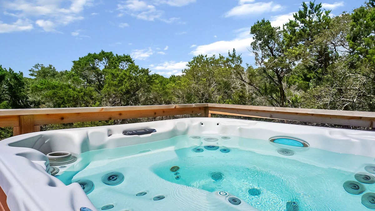 Wimberley House | Blue Spring Retreat I Hot tub, Families