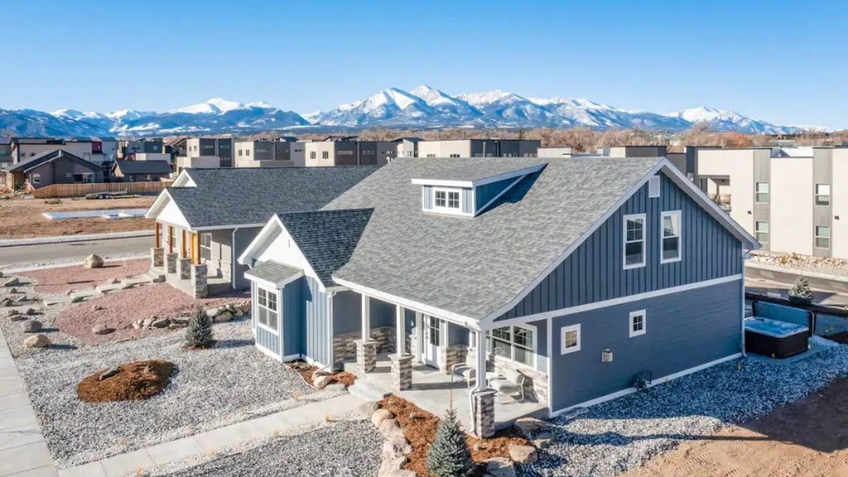 Salida House | 🏔🌲 “Blue” Spruce Retreat at Poncha Springs 🌲🏔