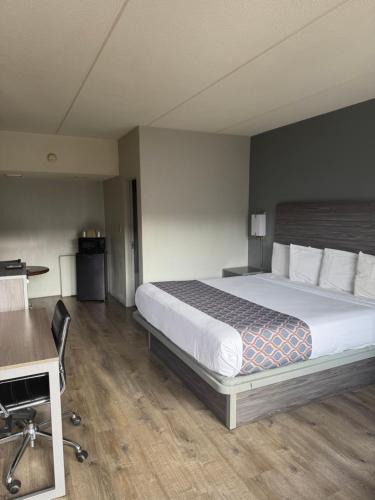 Chicago Ridge Hotel | Blue Star Motel