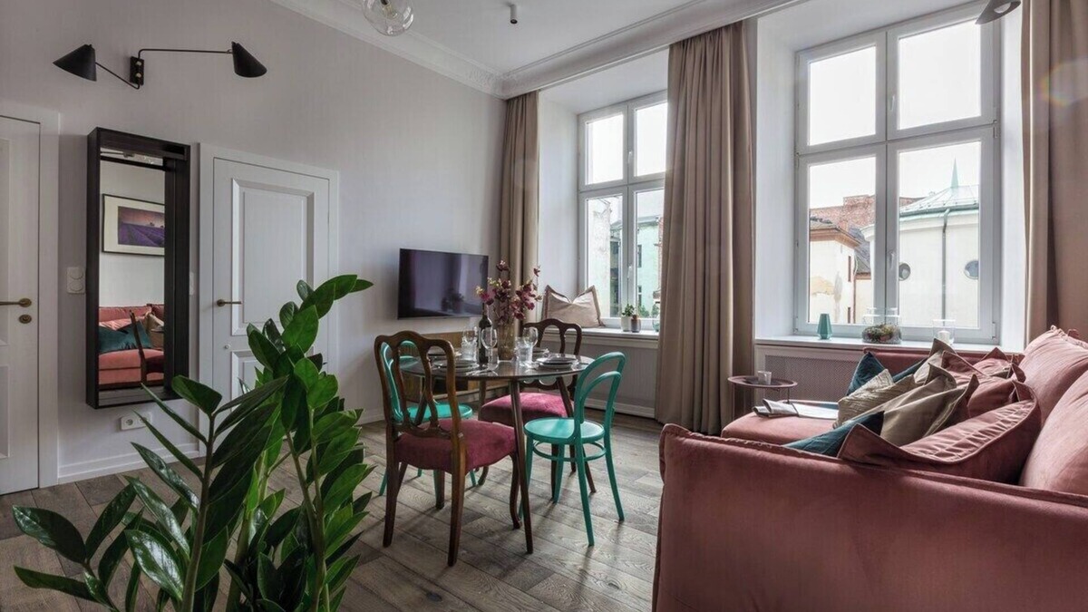 Stradom Apartment | Blue Suede apartment