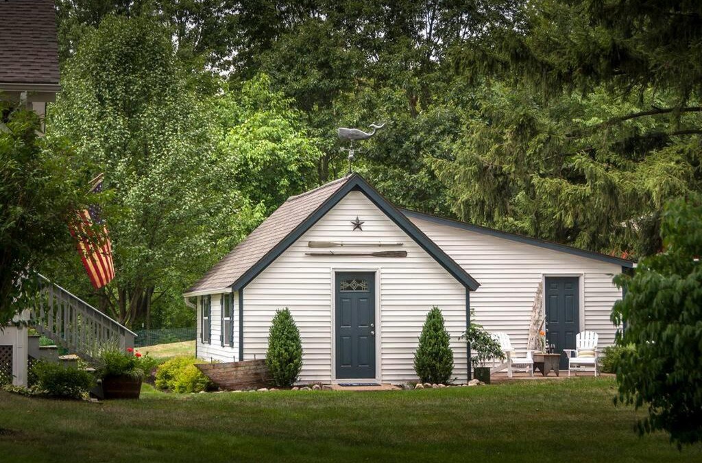 Fennville House | Blue Vieira Cottage