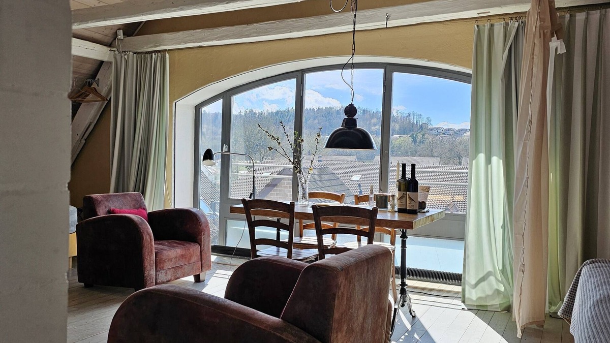 Gebenstorf Apartment | Blue Wall BnB - business apartments