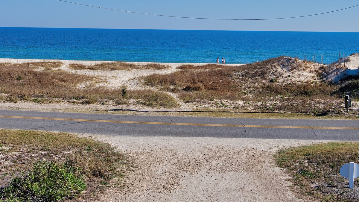 St. George Island House | Blue Wave 🌊 Beach Front View 🌞 Private Pool 🌴 Most Reviews on SGI