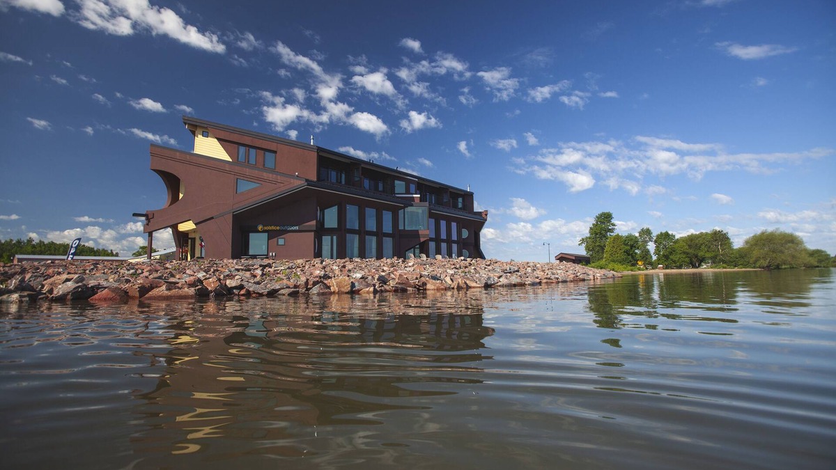 Ashland Hotel | Blue Wave Inn