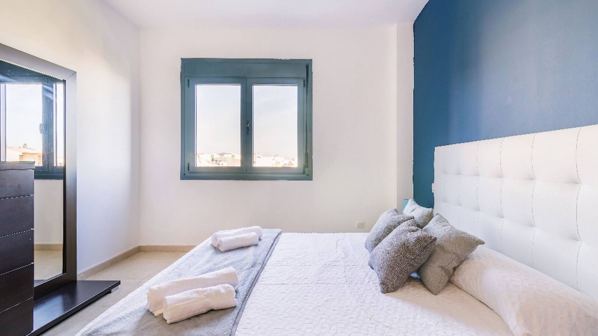 Vecindario Apartment | Blue & White Luxury House