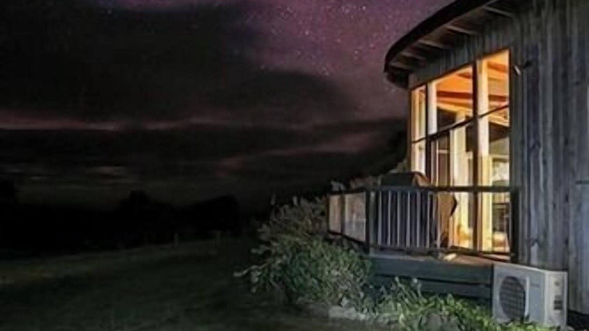 Johanna Cottage | Blue Wren Cottage on the Great Ocean Road.