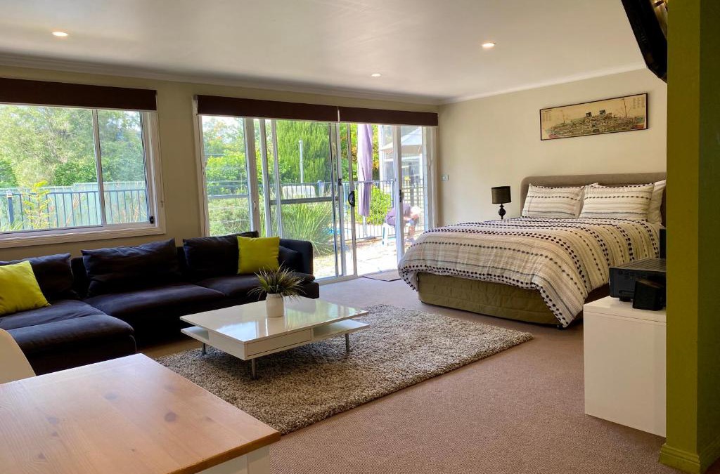 Scone House | Blue Wren Cottage Scone
