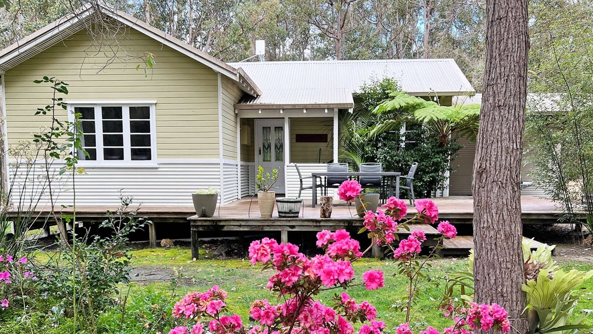Denmark House | Blue Wren Eight - forest setting & close to town - pets welcome!