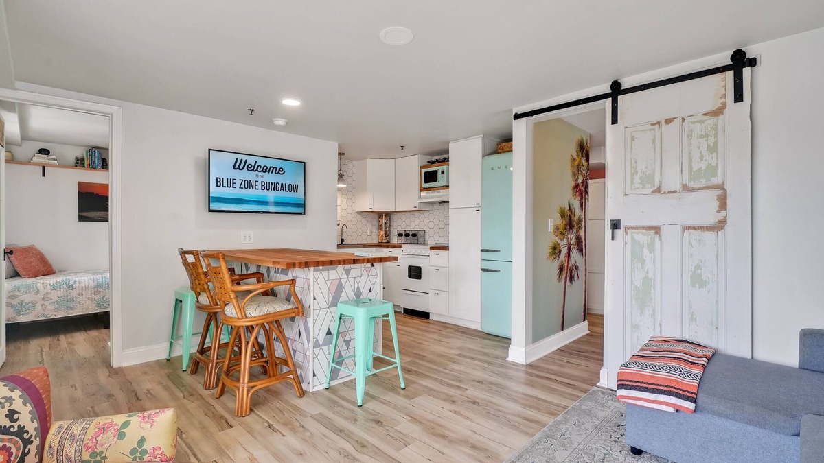 South End Condo | Blue Zone Bungalow! 150 yards to the beach & close to cafes!