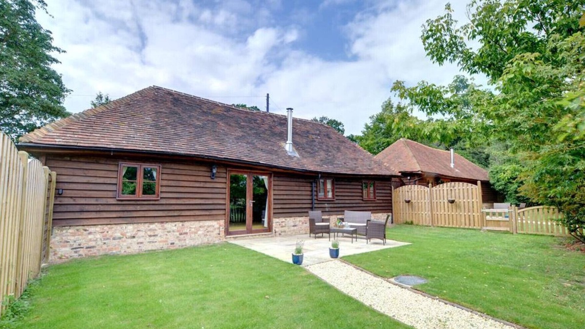 Cranbrook House | Bluebell Byre - Two Bedroom House, Sleeps 4