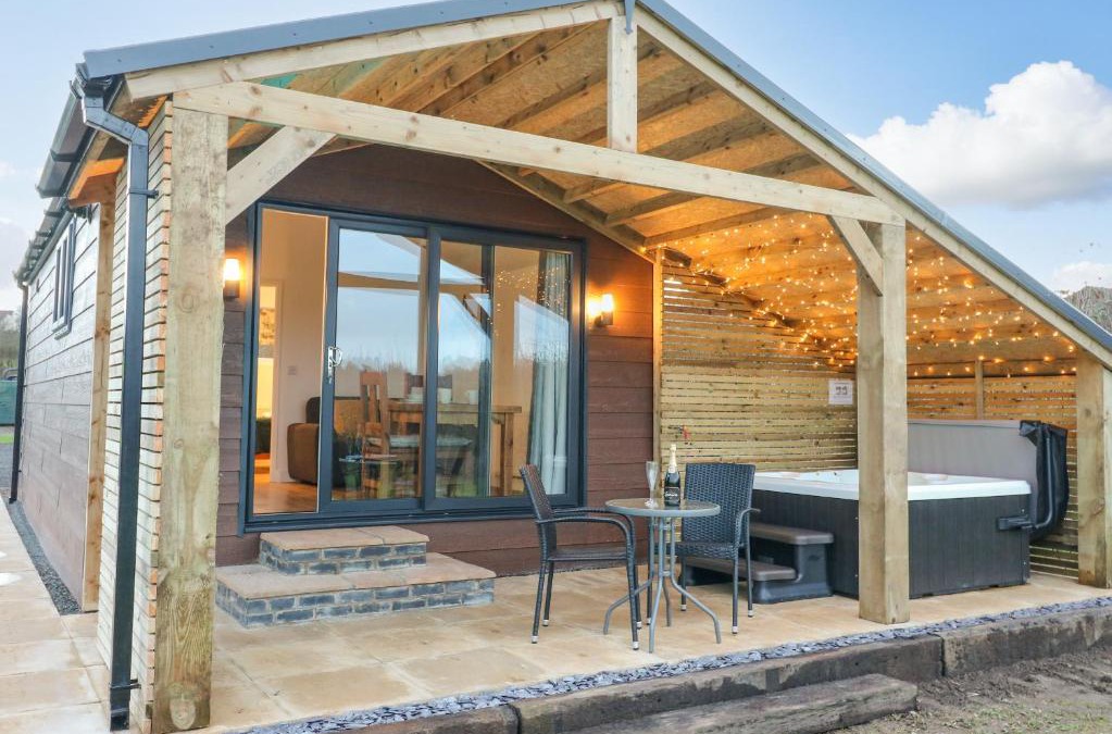 Swadlincote House | Bluebell