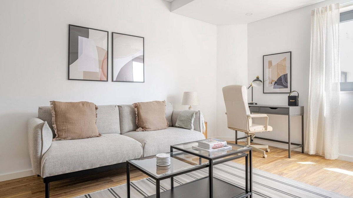 Casal da Ladeira Apartment | Blueground | Alvalade, balcony, nr Campo Grande