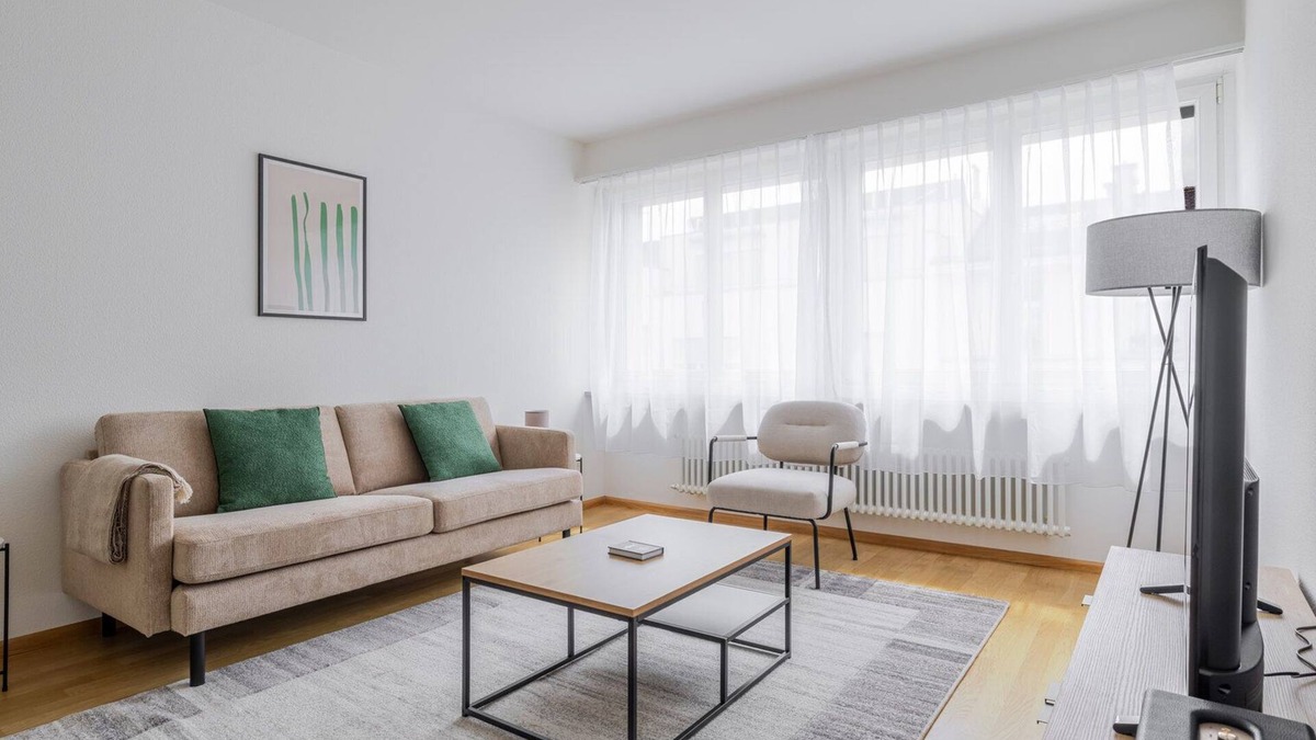 Basel Apartment | Blueground | Am Ring, balcony, nr Kunstmuseum