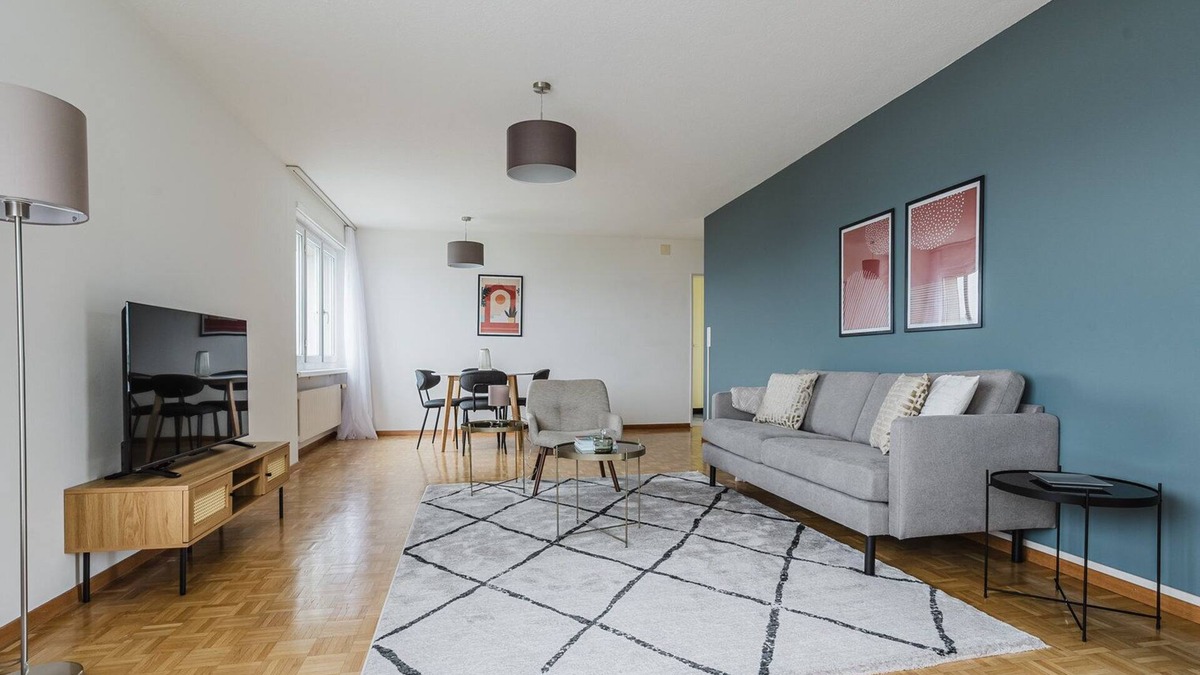 Horgen District Apartment | Blueground | Au, w/d, clost to local market