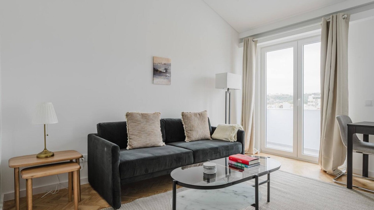 Benfica Apartment | Blueground | Benfica, furnished, washer, a/c