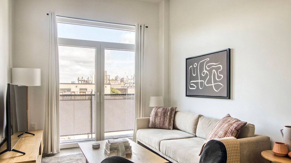 Boerum Hill Apartment | Blueground | Boerum Hill, rooftop, nr Brooklyn Bridge