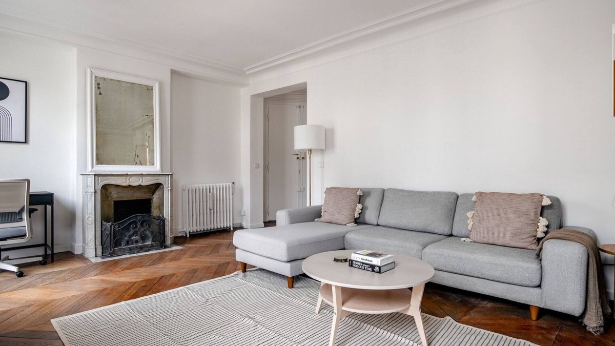 Quartier de Rochechouart Apartment | Blueground | Cadet, furnished, close to metro