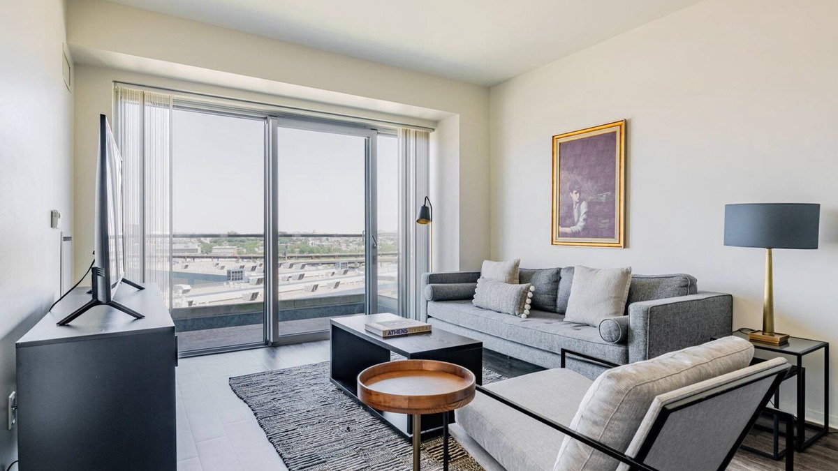 East Cambridge Apartment | Blueground | East Cambridge, balcony, nr Charles River