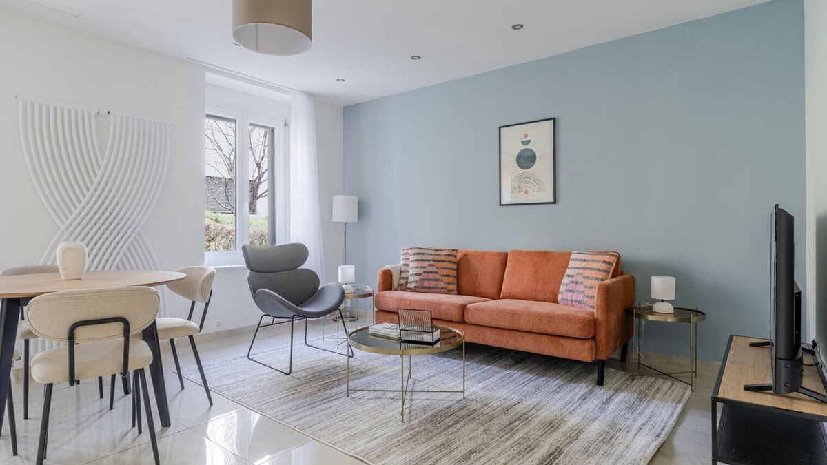 District 2 Apartment | Blueground | Enge, elevator & w/d, nr museums