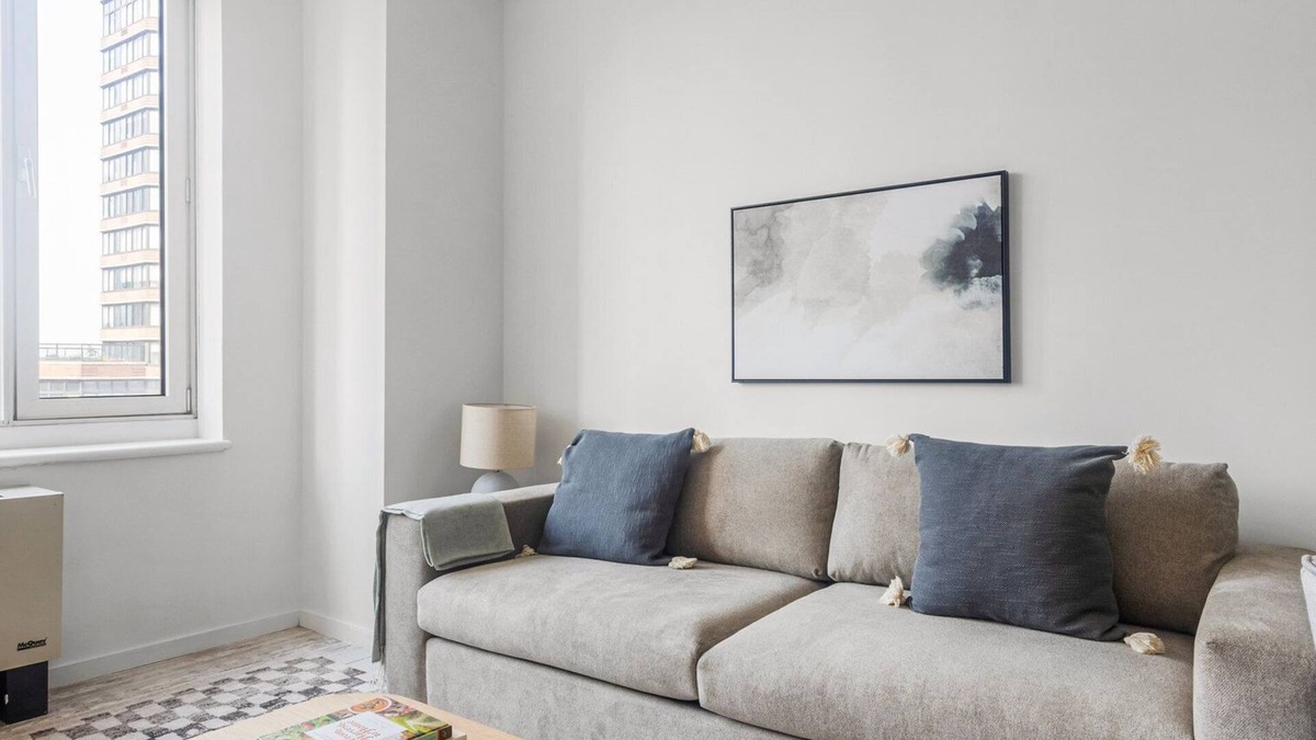 Hell's Kitchen Apartment | Blueground | Hell's Kitchen, fitness center, nr Hudson Yards