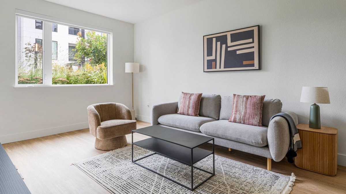 Burlingame Apartment | Blueground | Ingold - Milldale, pool, nr Bayfront Park