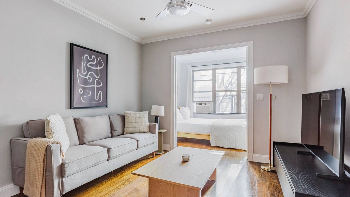 Rose Hill Apartment | Blueground | Kips Bay, AC, w/d, nr parks & sights