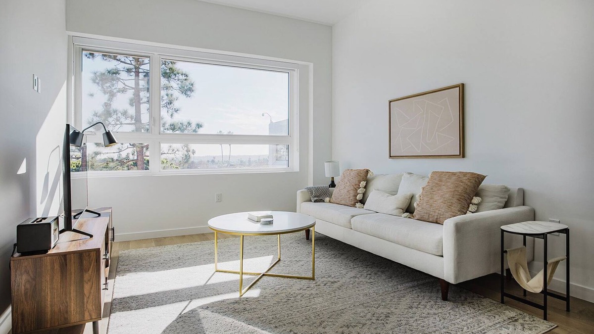 Greater Wilshire - Hancock Park Apartment | Blueground | Mid-Wilshire, AC, w/d, nr LACMA