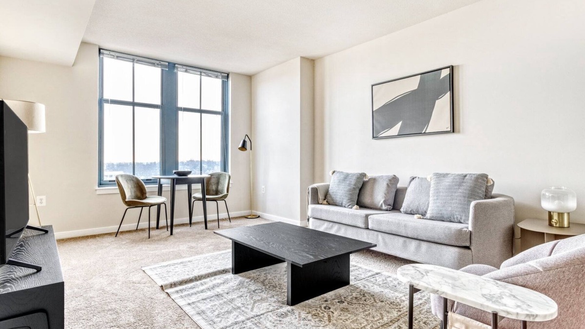 Aurora Highlands Apartment | Blueground | Pentagon City, rooftop, nr Pentagon