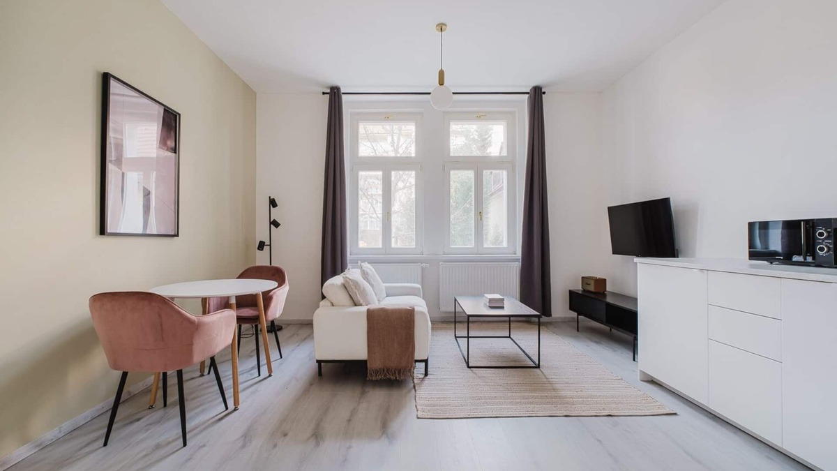 Vrsovice Apartment | Blueground | Prague 10, fully equipped & nr park - PRG23 (PRG-23)
