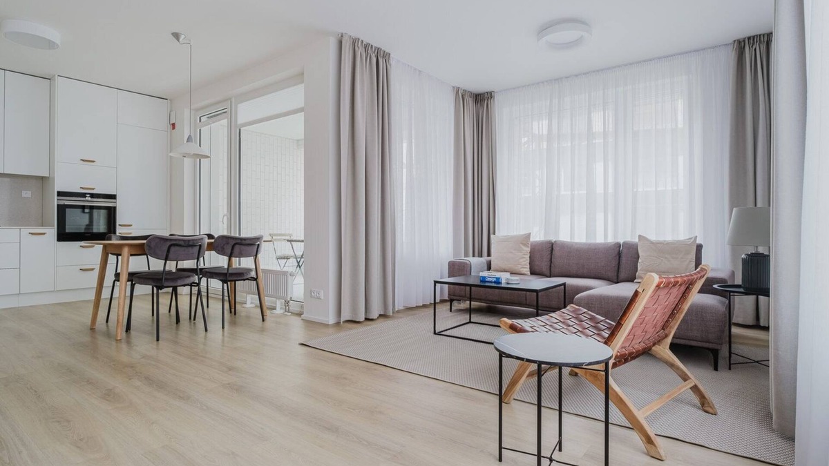 Prague 8 Apartment | Blueground | Prague 7, furnished with balcony (PRG-10)