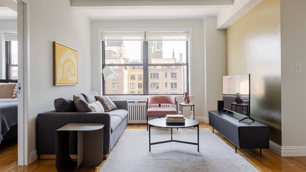 Sutton Place Apartment | Blueground | Sutton Place, view, nr Central Park