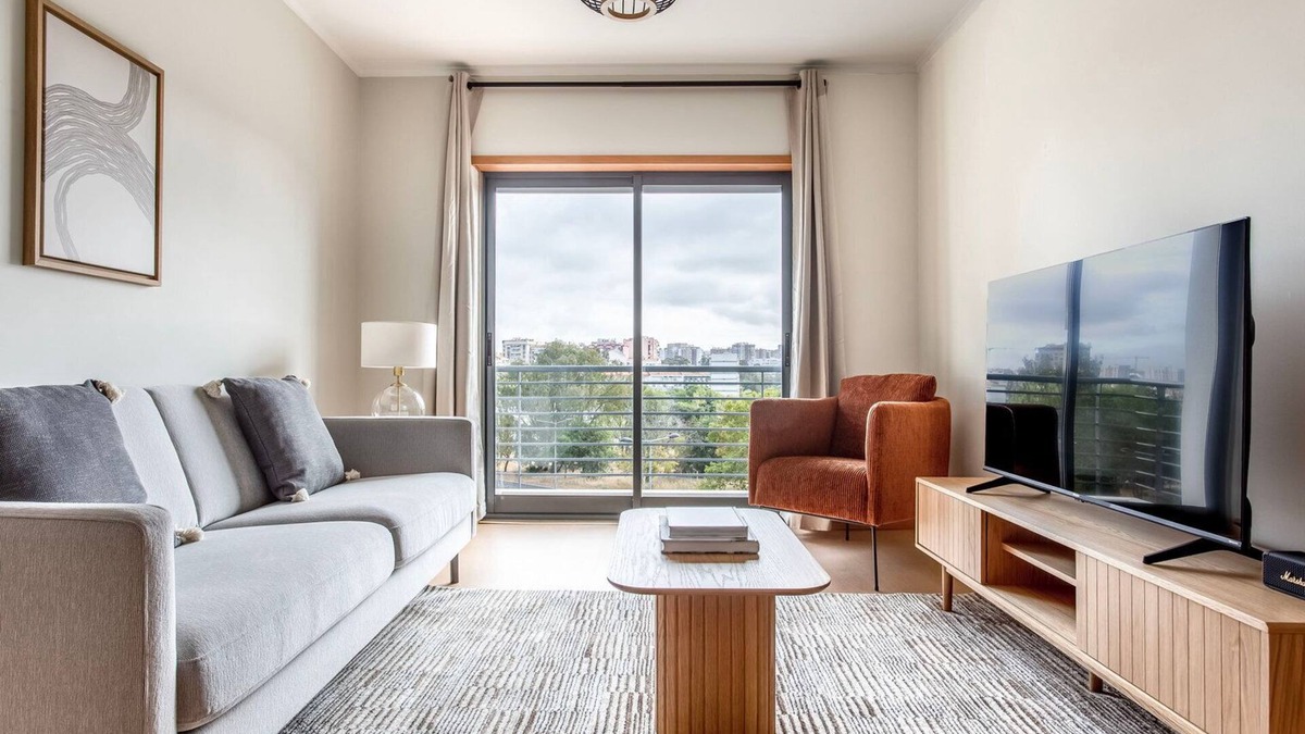 Lumiar Apartment | Blueground | Telheira, fully furnisheds